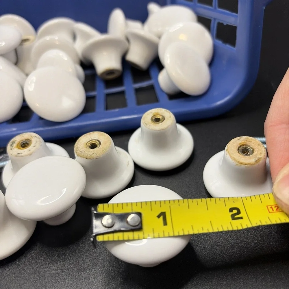 Porcelain White Cabinet Knobs Drawer Pulls 1.25